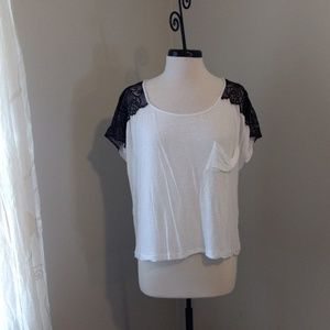 Forever 21 White Tee with Black Lace Size Large